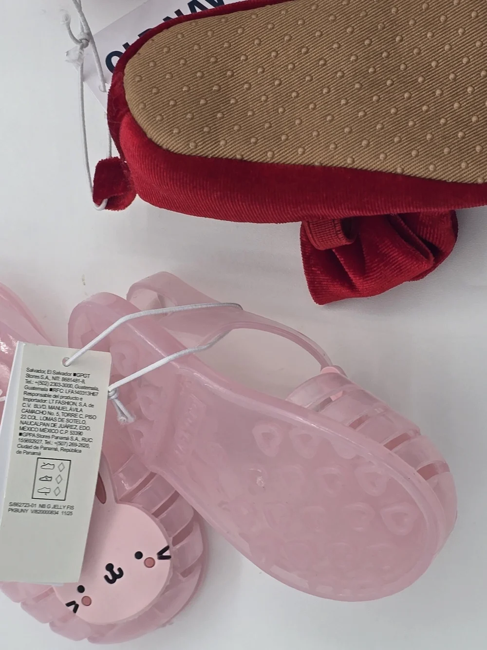 Old Navy Baby Girls Red Velvet Bow Mary Jane Shoes